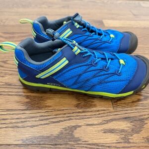 KEEN Kids Hiking Shoes Youth 5 Blue Green Trail Outdoor